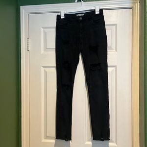Black Refuge Size 4 Ripped Jeans